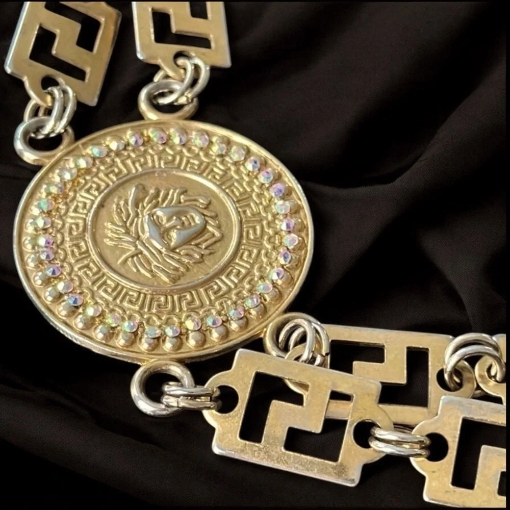Gold tone Luxurious Metallic belt